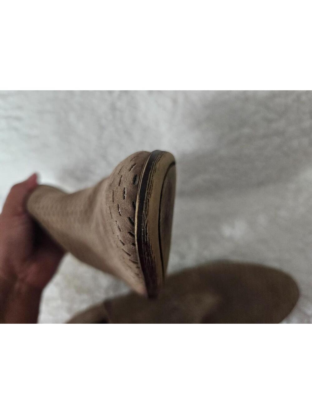 Women's Lucky Brand Leather Ankle Boots Short Slip On Size 9.5 M Beige Comfort - Picture 10 of 15